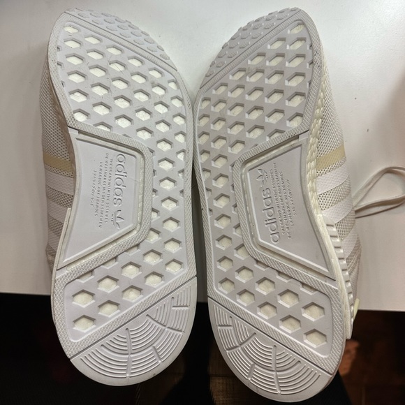 Womens adidas originals NMD R1 - Picture 3 of 4